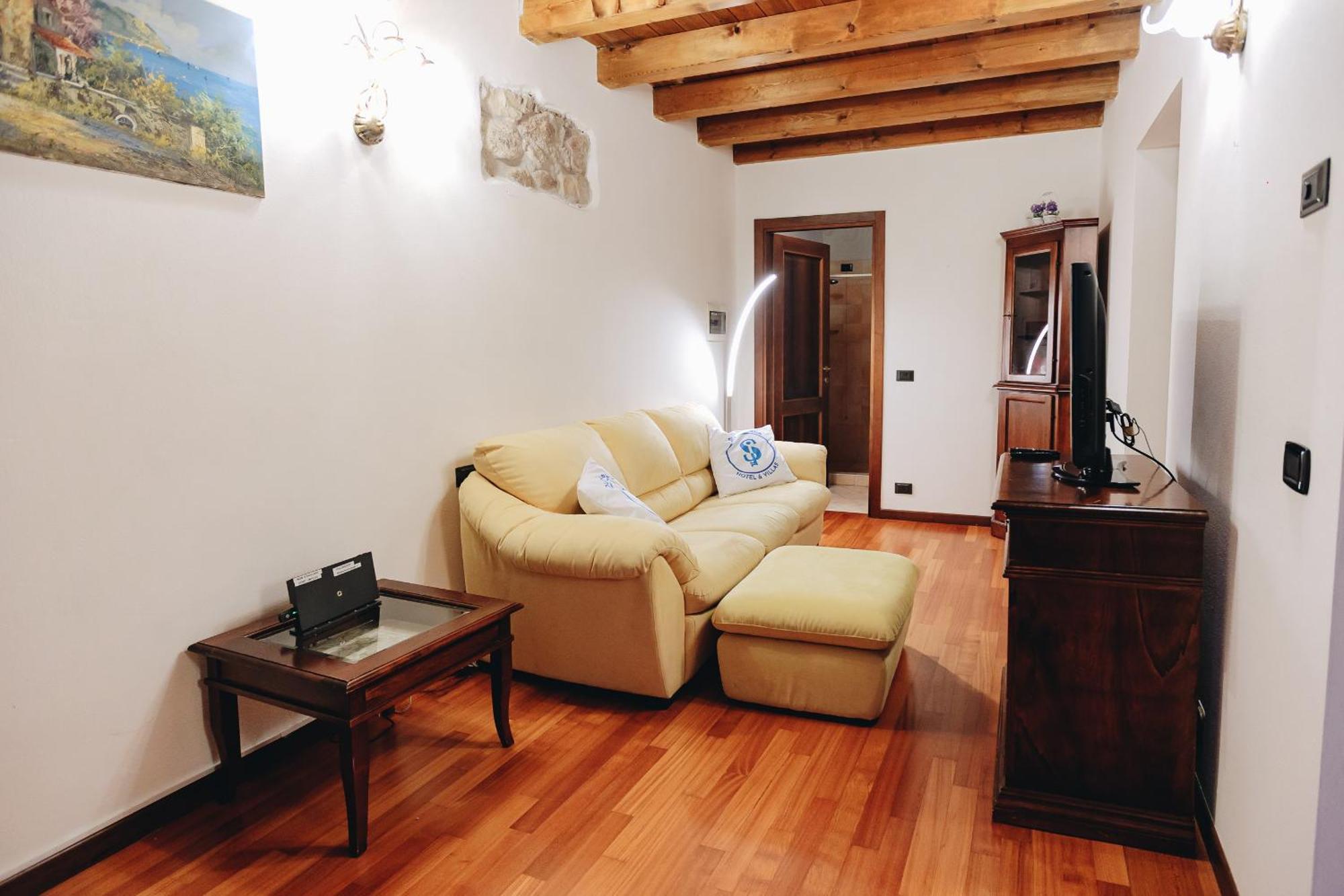 Sg Family - Arilica Loft Apartment Peschiera del Garda Exterior photo